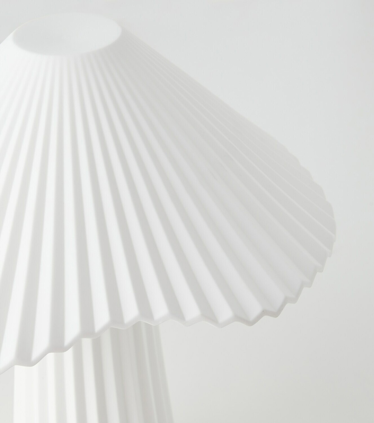 Serax Uala table lamp by Sebastian Herkner