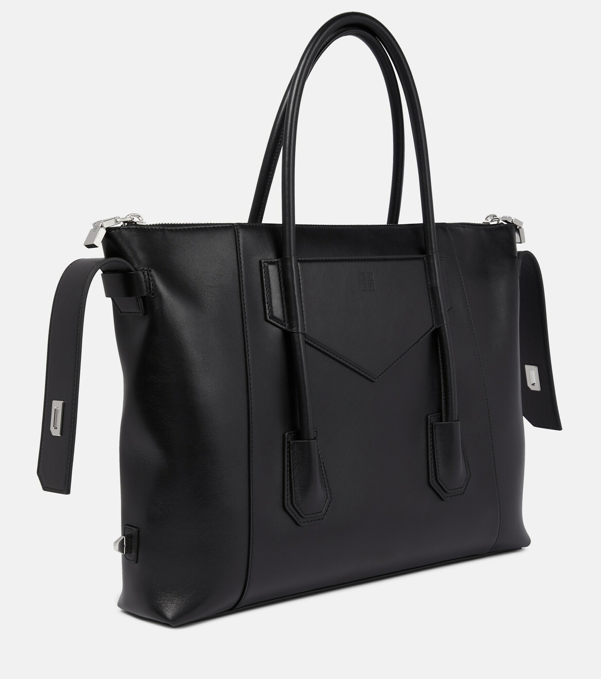 GIVENCHY(ジバンシィ)/関税送料込み Antigona Shoulder/Tote Givenchy - Antigona Soft Medium leather tote Givenchy