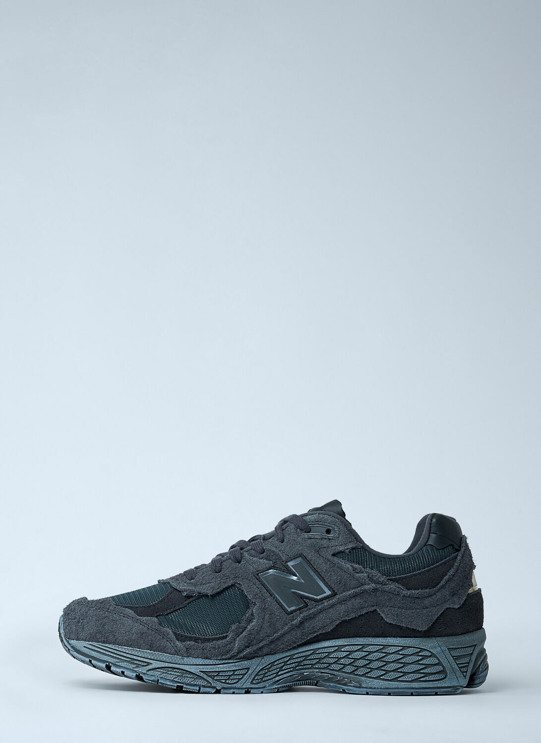 New Balance 2002R Sneakers