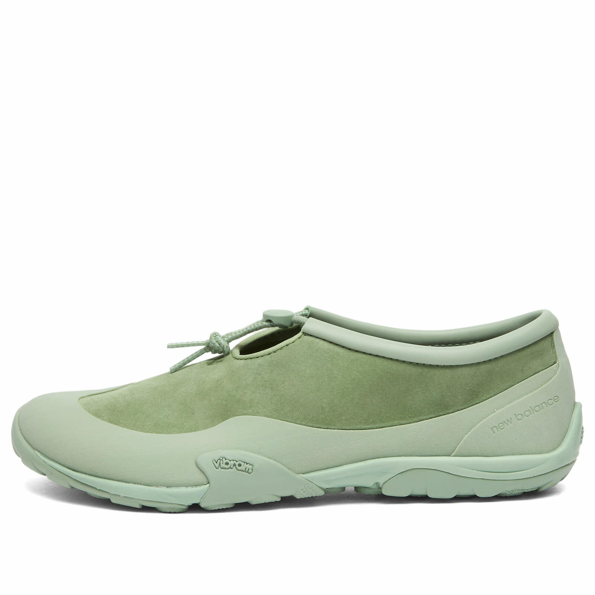 New Balance MT10 Sneaker in Oregano/Mosaic Green
