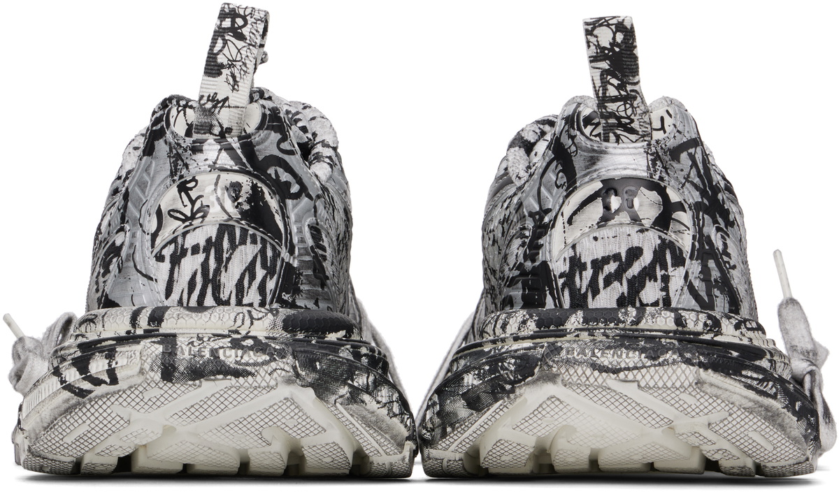 Balenciaga White & Black 3XL Extreme Graffiti Sneakers Balenciaga White & Black 3XL Extreme Graffiti Sneakers