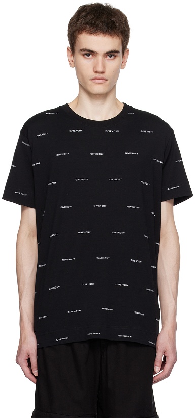 Photo: Givenchy Black Printed T-Shirt