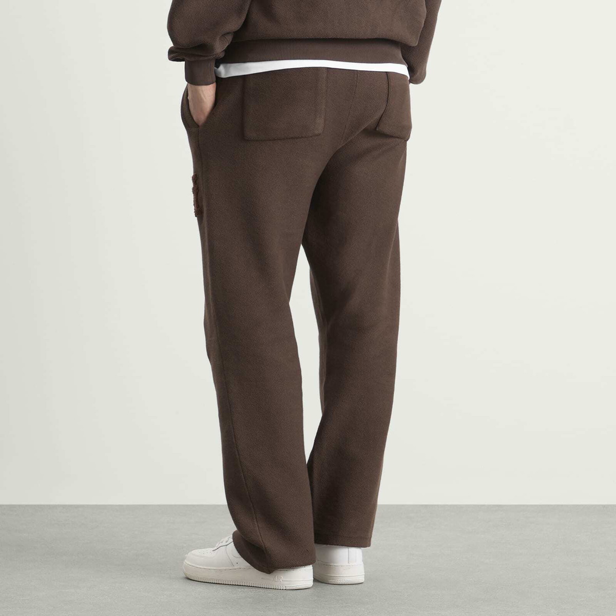 ANNIE HOOD Men's Inside Out College Straight Joggers in Washed Brown