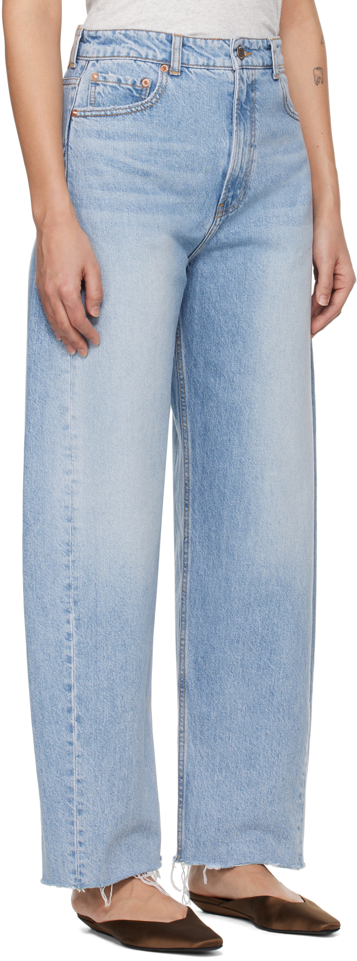RECTO Blue 90s High-Rise Curved Leg Jeans