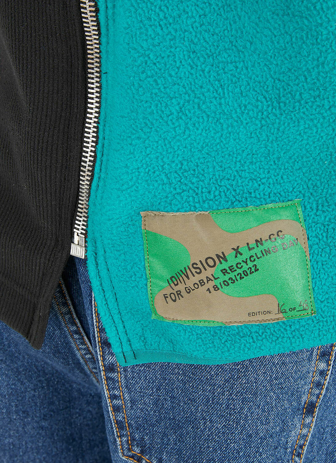 (Di)vision (DI)Construct Fleece Split Sweatshirt