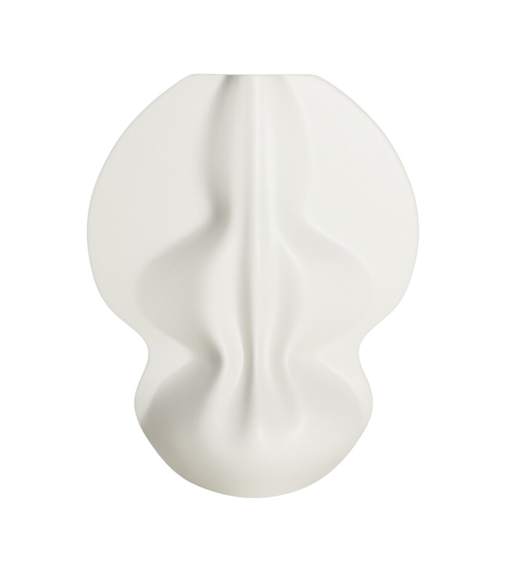 Photo: Cassina Brolic ceramic vase by Bradley L. Bowers