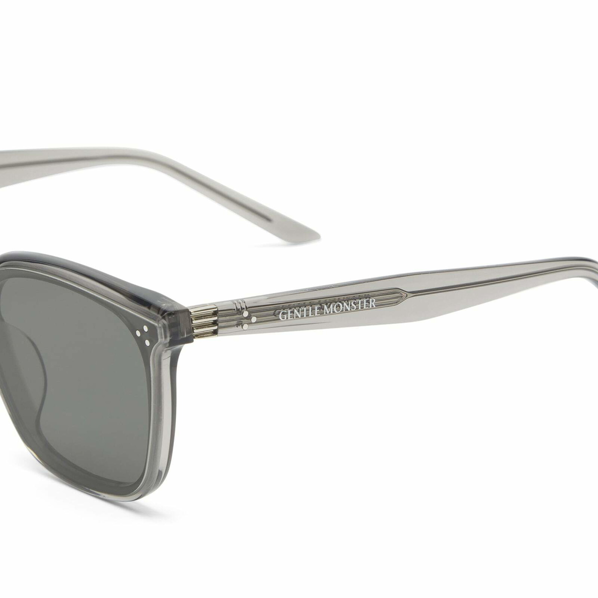 Gentle Monster By Row Sunglasses in Grey Gentle Monster