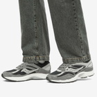 Saucony Men's Pro Grid Omni 9 Premium Sneakers in Grey/Black