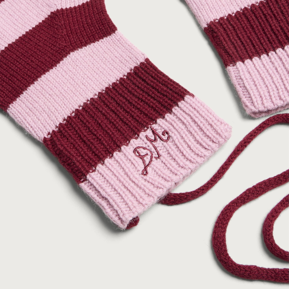 Damson Madder Women's String Mittens in Multi