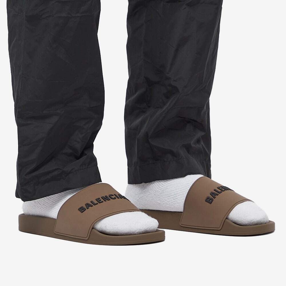 Balenciaga Men s Pool Slide in Taupe Black Balenciaga