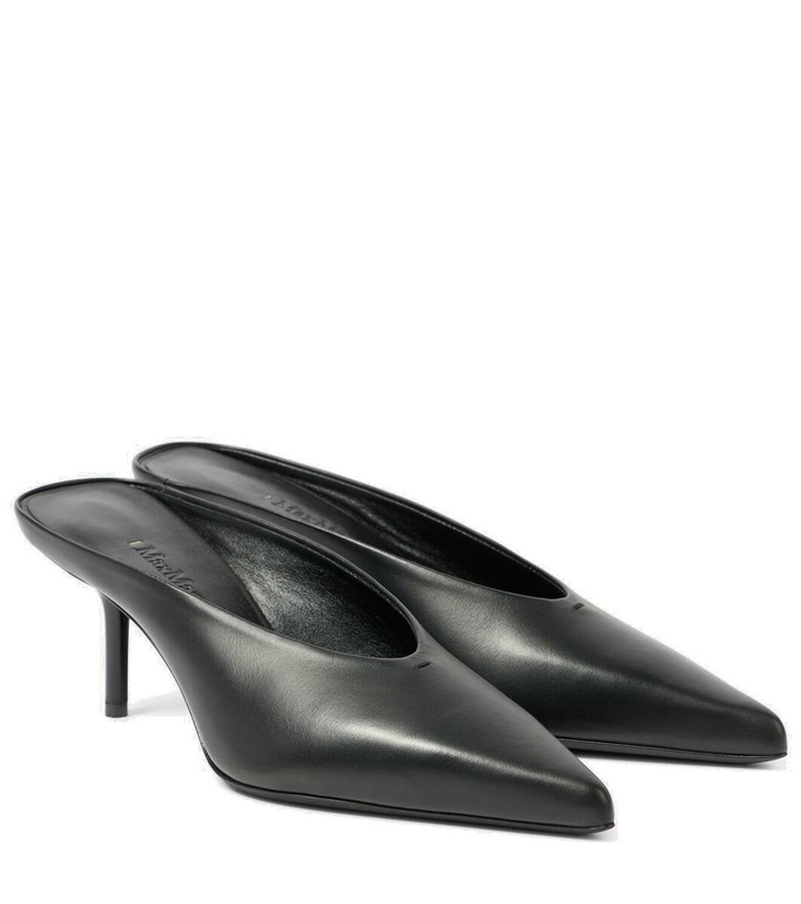 Photo: Max Mara Mmmuleca leather mules