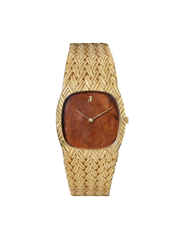 Photo: Stephanie Windsor - Audemars Piguet Vintage 1970s Giant Cobra Hand-Wound 32mm 18-Karat Gold Watch, ref. 94641 (Fits up to 7.5'' wrist)