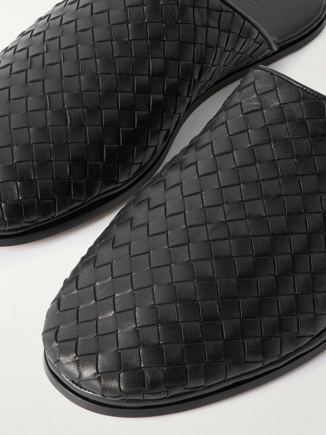 Bottega Veneta - Intrecciato Leather Slippers - Black