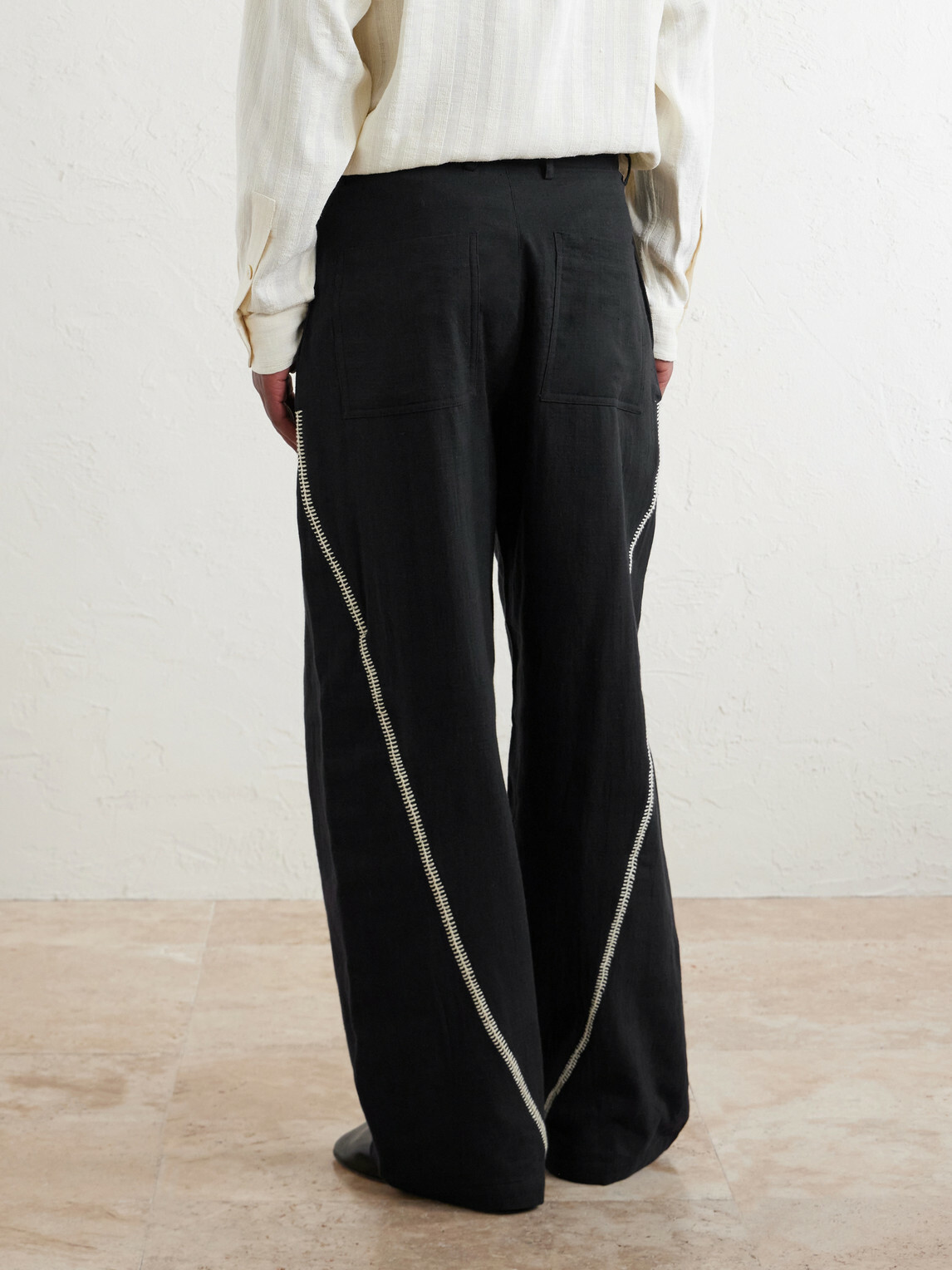 Kartik Research - Rabari Sultan Straight-Leg Embroidered Cotton Trousers - Black