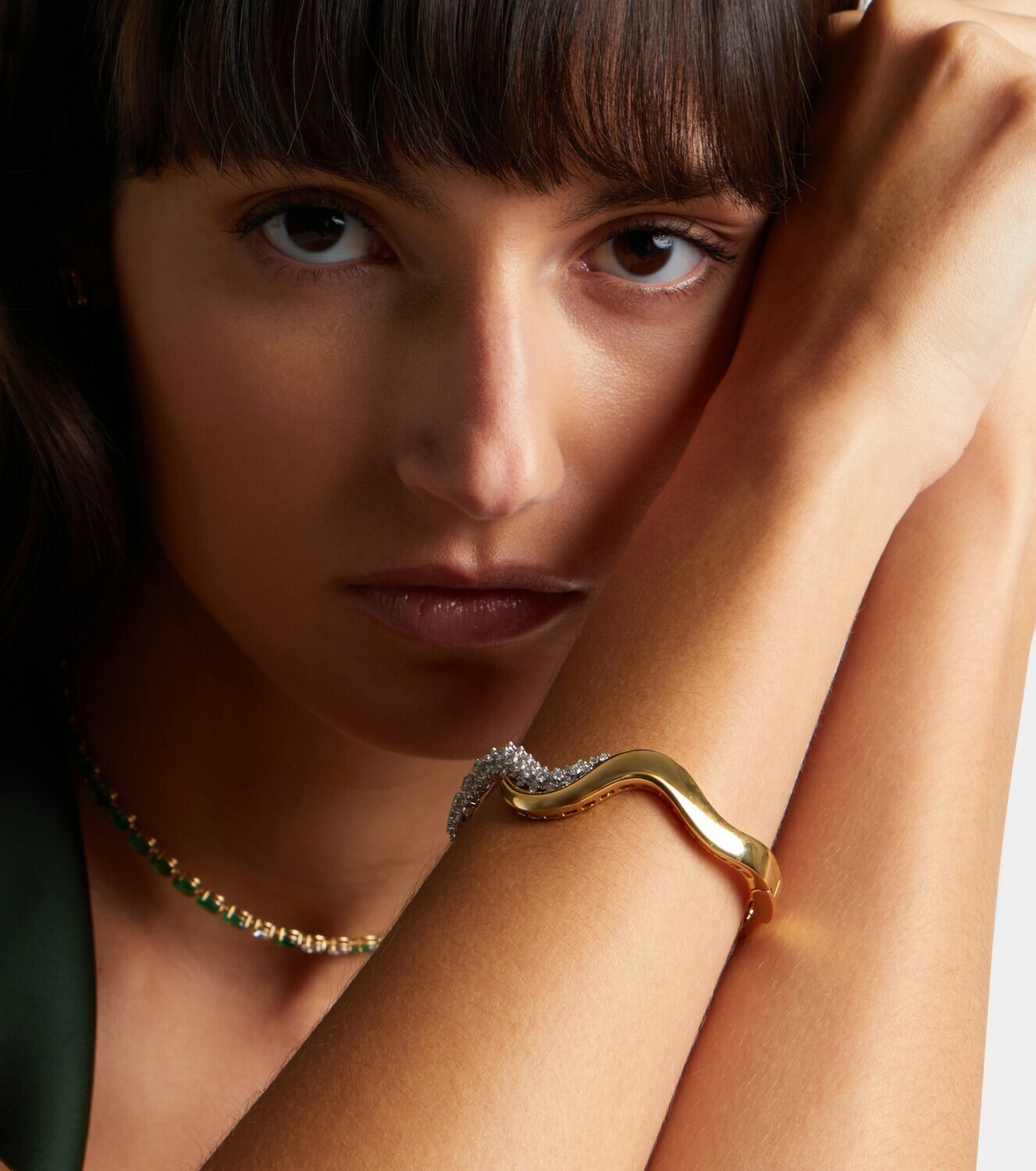 Yeprem Golden Strada 18kt gold bangle with diamonds