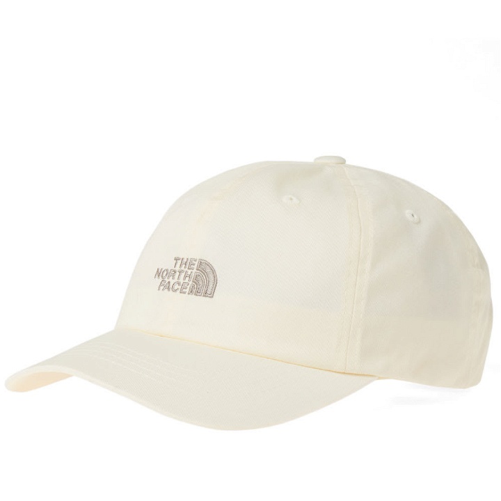 Photo: The North Face Norm Cap White