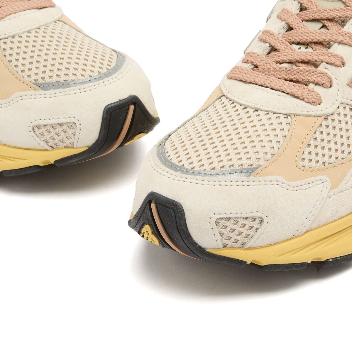 New Balance 2010 Sneaker in Linen