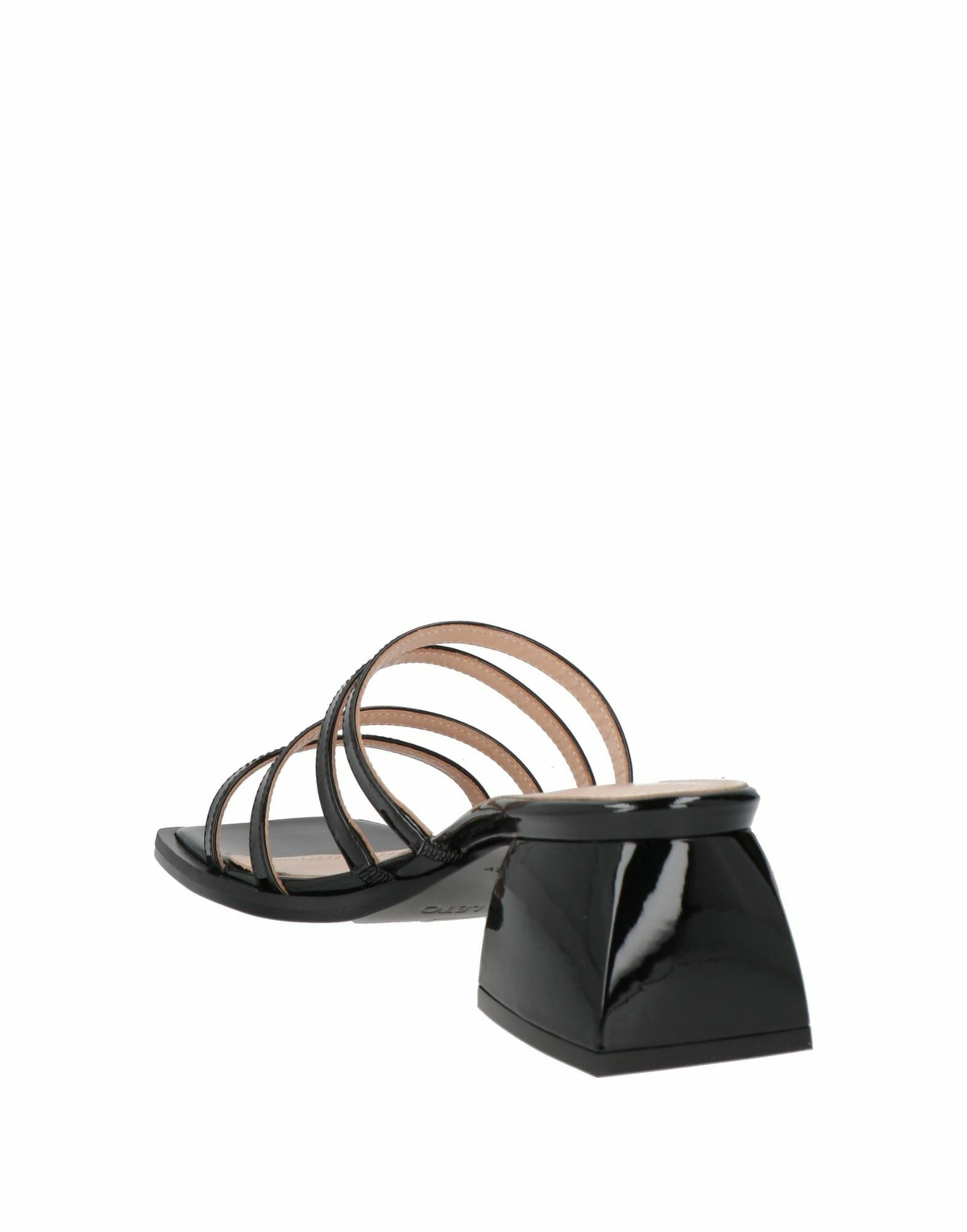 Nodaleto Womens Sandals in Black
