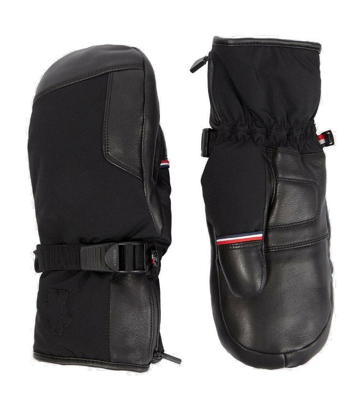 Photo: Moncler Grenoble Leather and technical ski mittens