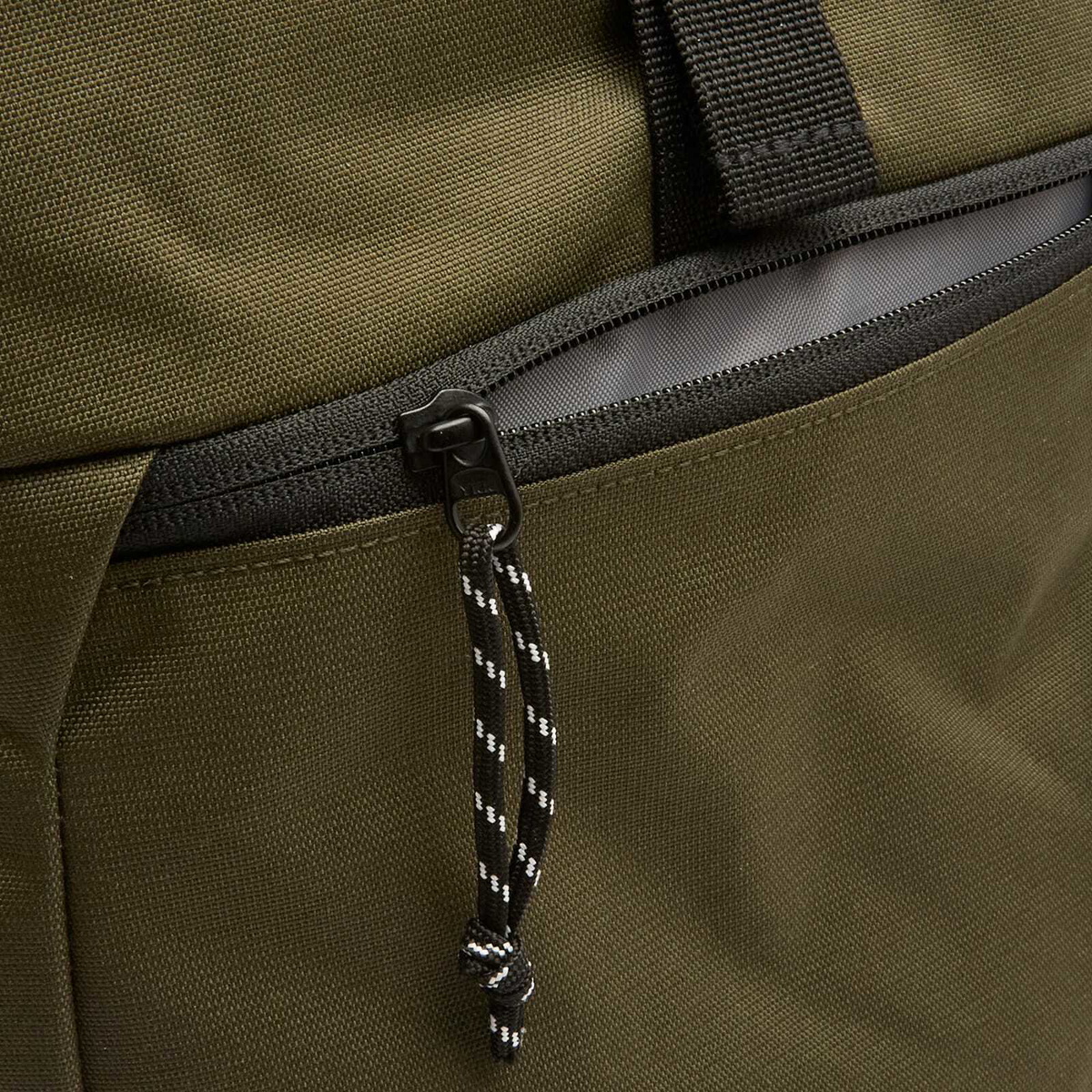 Eastpak Toproll Pro Backpack in Forest 