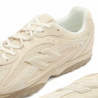 New Balance 204L Sneaker in Timberwolf