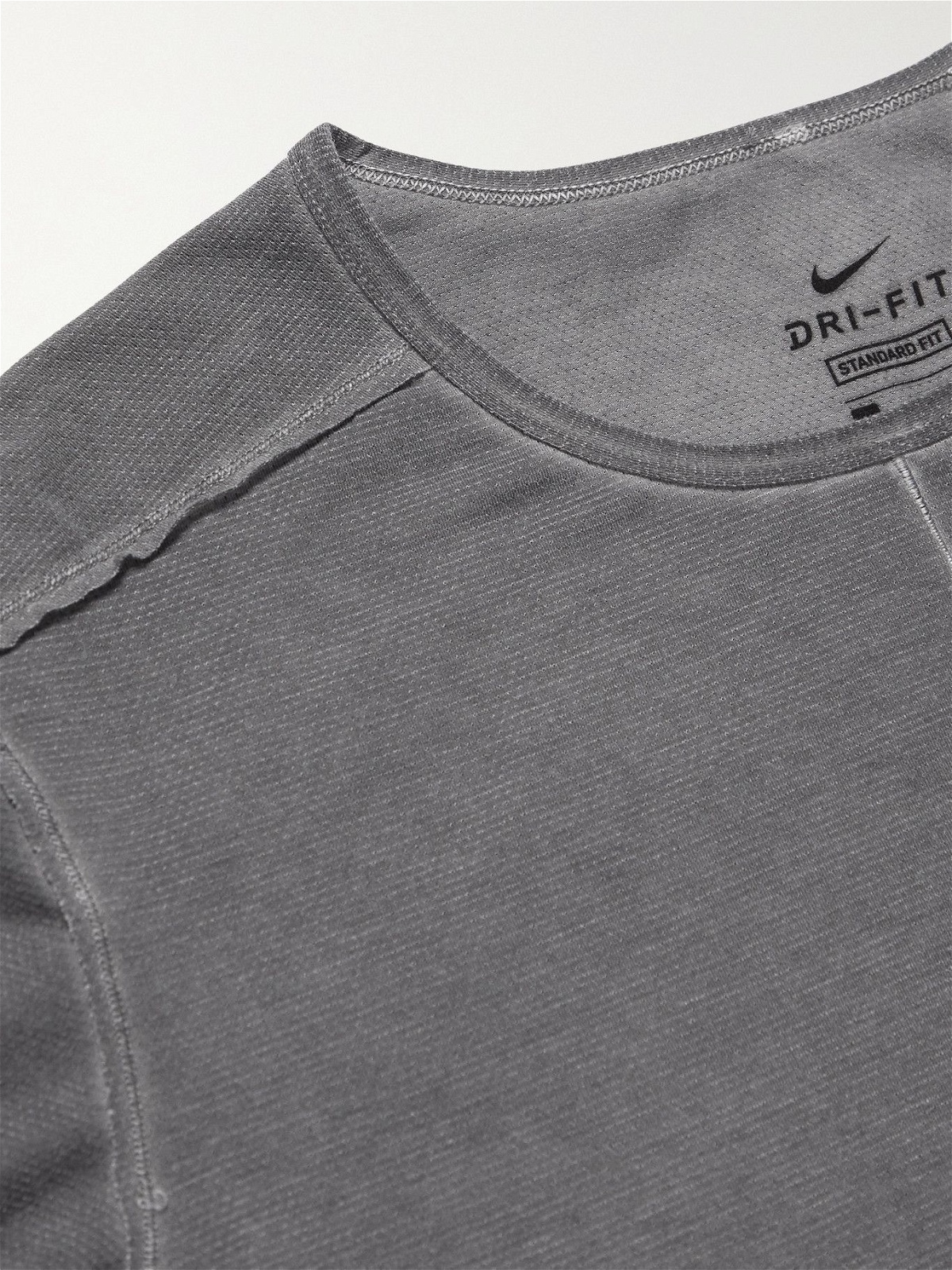 NIKE TRAINING - Garment-Dyed Dri-FIT Mesh Yoga T-Shirt - Gray Nike Training