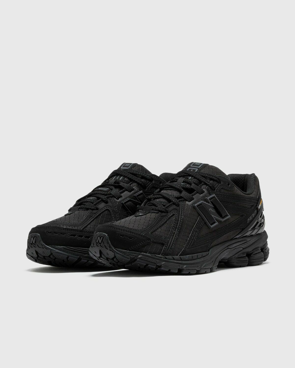 New Balance 1906 Black Lowtop New Balance