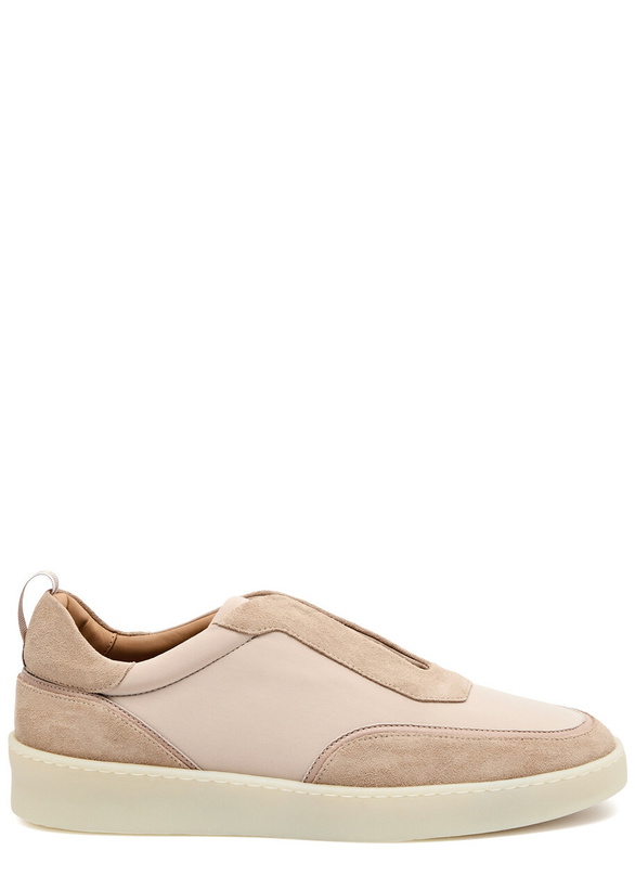 Photo: Aurélien Leisure Panelled Suede Sneakers Beige