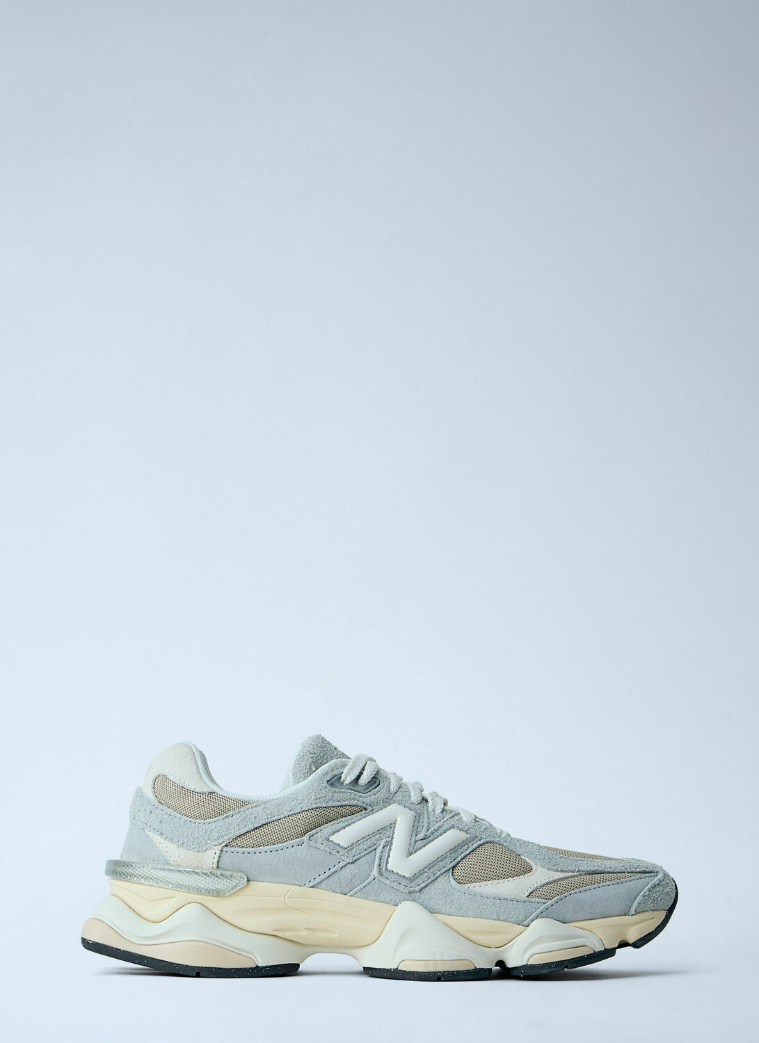 New Balance 9060 Sneakers