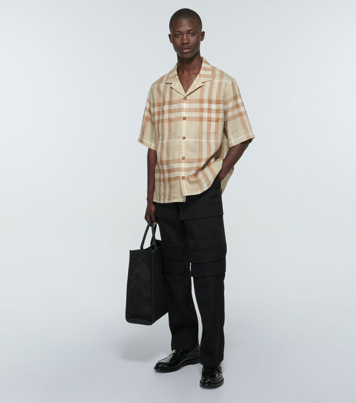 Tシャツ・カットソー Burberry 8093314 C1202 Shirts Beige Beige Logo T-shirt - Burberry - Men | WE IN STYLE