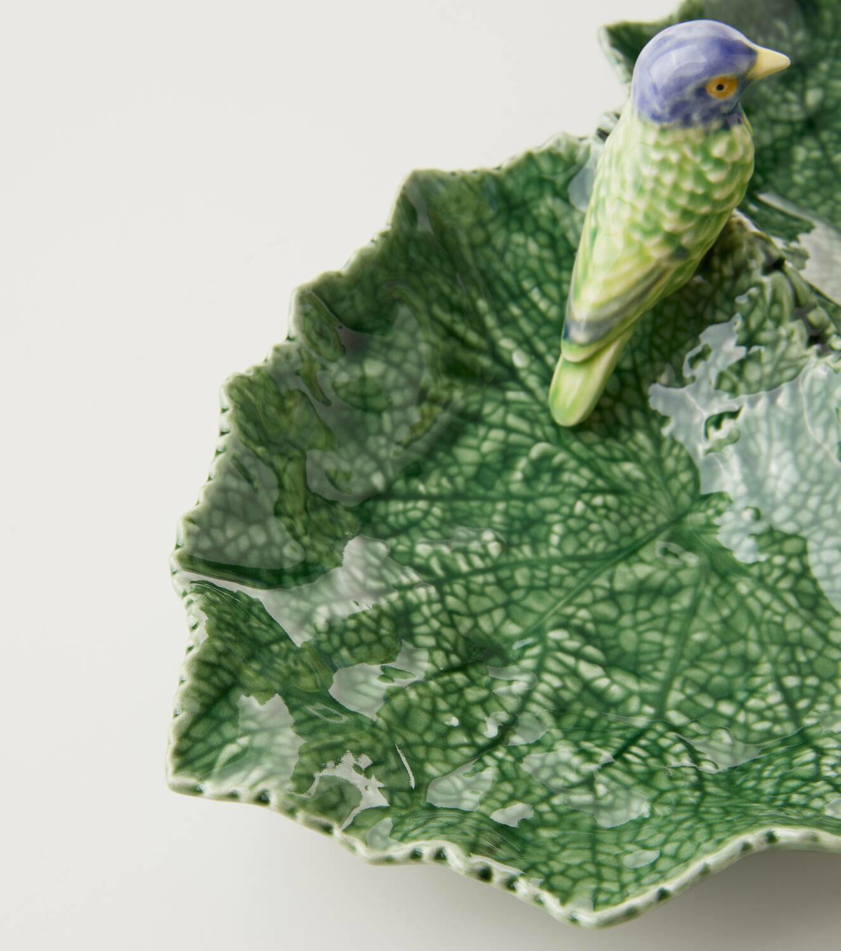 Bordallo Pinheiro Cinerária Double Leaf bowl