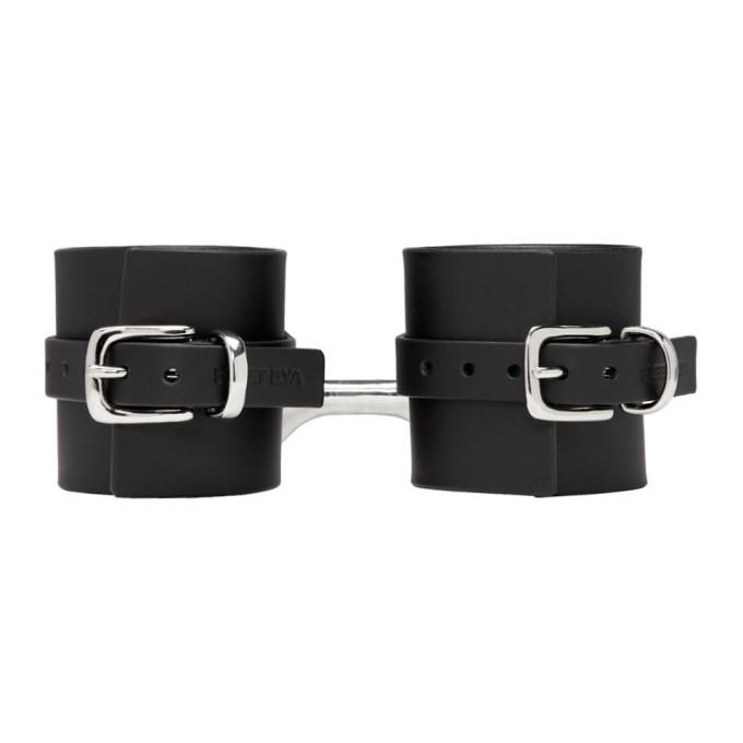 Fleet Ilya Black Classic Handcuff Bracelet