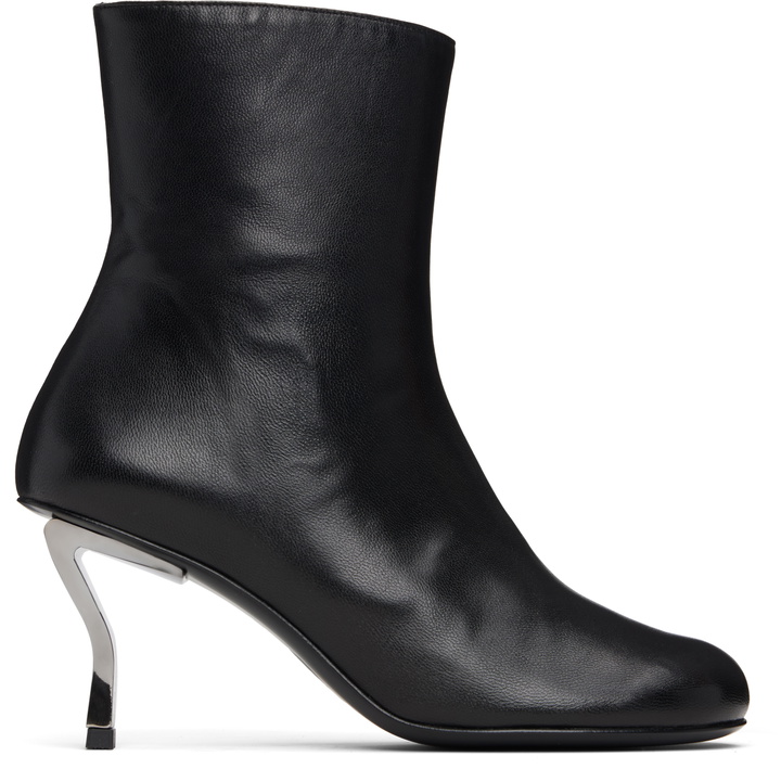 Photo: Nicole Saldaña Black Bonnie Boots