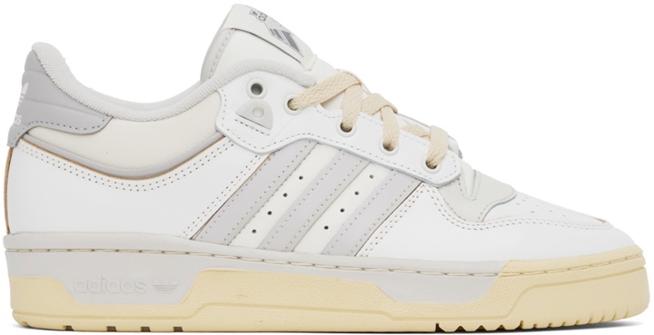 Photo: adidas Originals White Rivalry Low 86 Sneakers