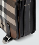 Burberry - Checked shoulder bag