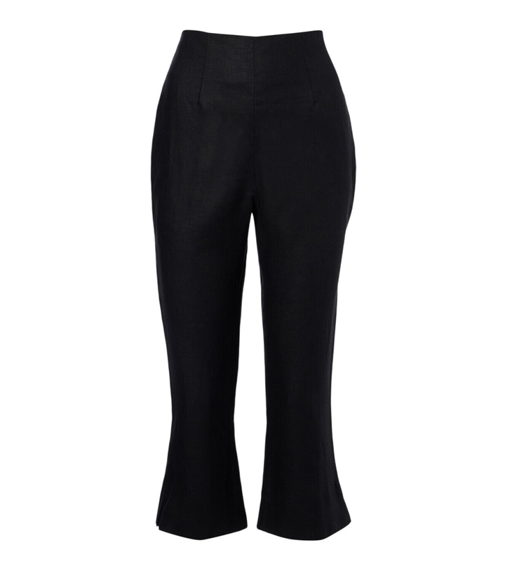 Photo: Faithfull Linen capri pants