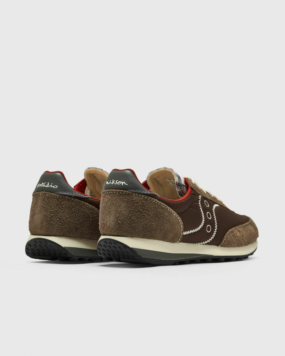 X Estudio Niksen TRAINER 80