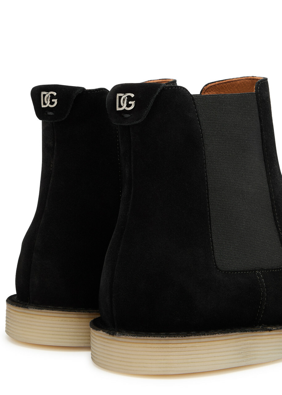 Dolce & Gabbana Suede Chelsea Boots Black