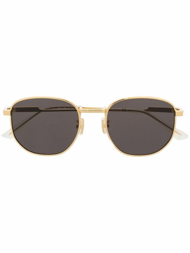 Photo: Bottega Veneta Eyewear Gold-Tone Round Frame Sunglasses