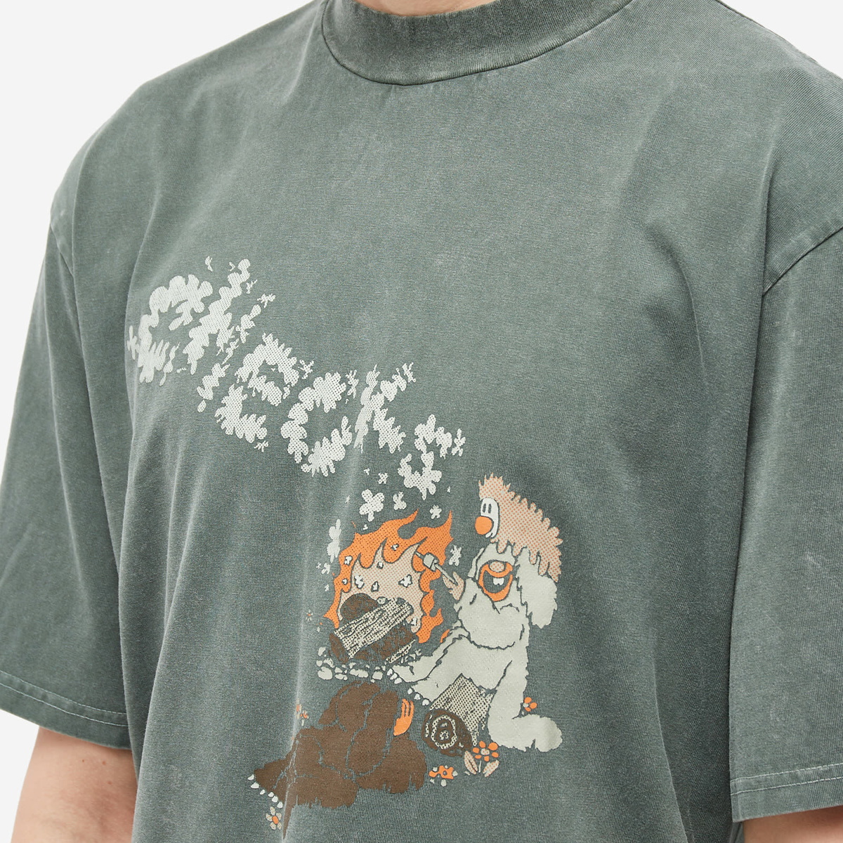 Checks Downtown Men's Campfire T-Shirt in Deep Olive