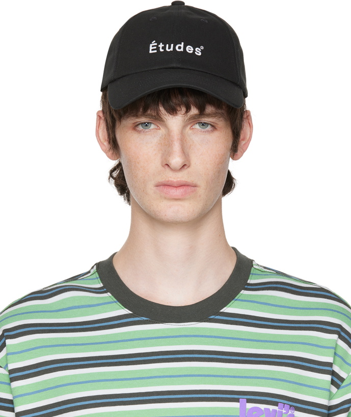 Photo: Études Black Booster Cap