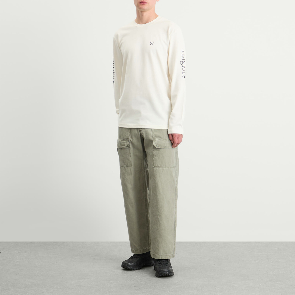 Haglöfs Men's Long Sleeve Brand T-Shirt in Soft White