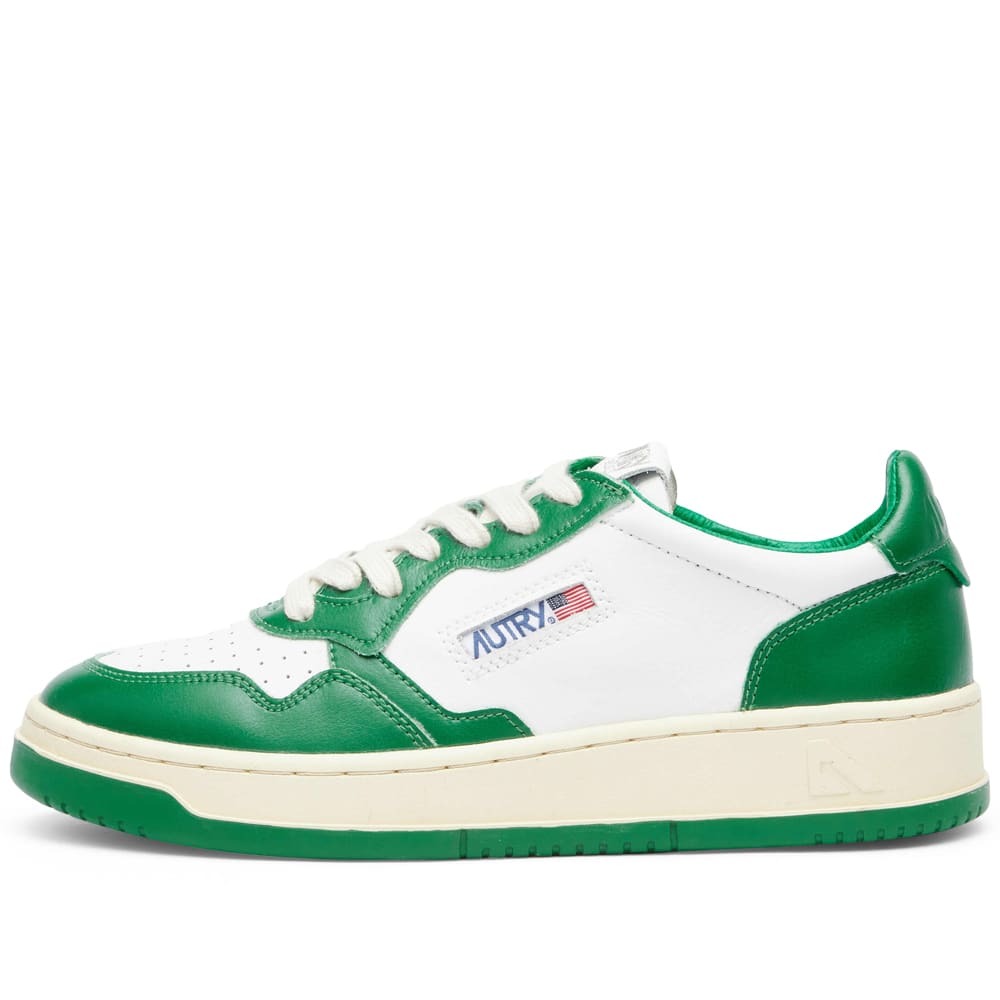 Autry Women's Medalist Low Sneakers in Green/White Autry