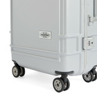 Eastpak Resist'r Luggage Case - Medium in Metal Silver 