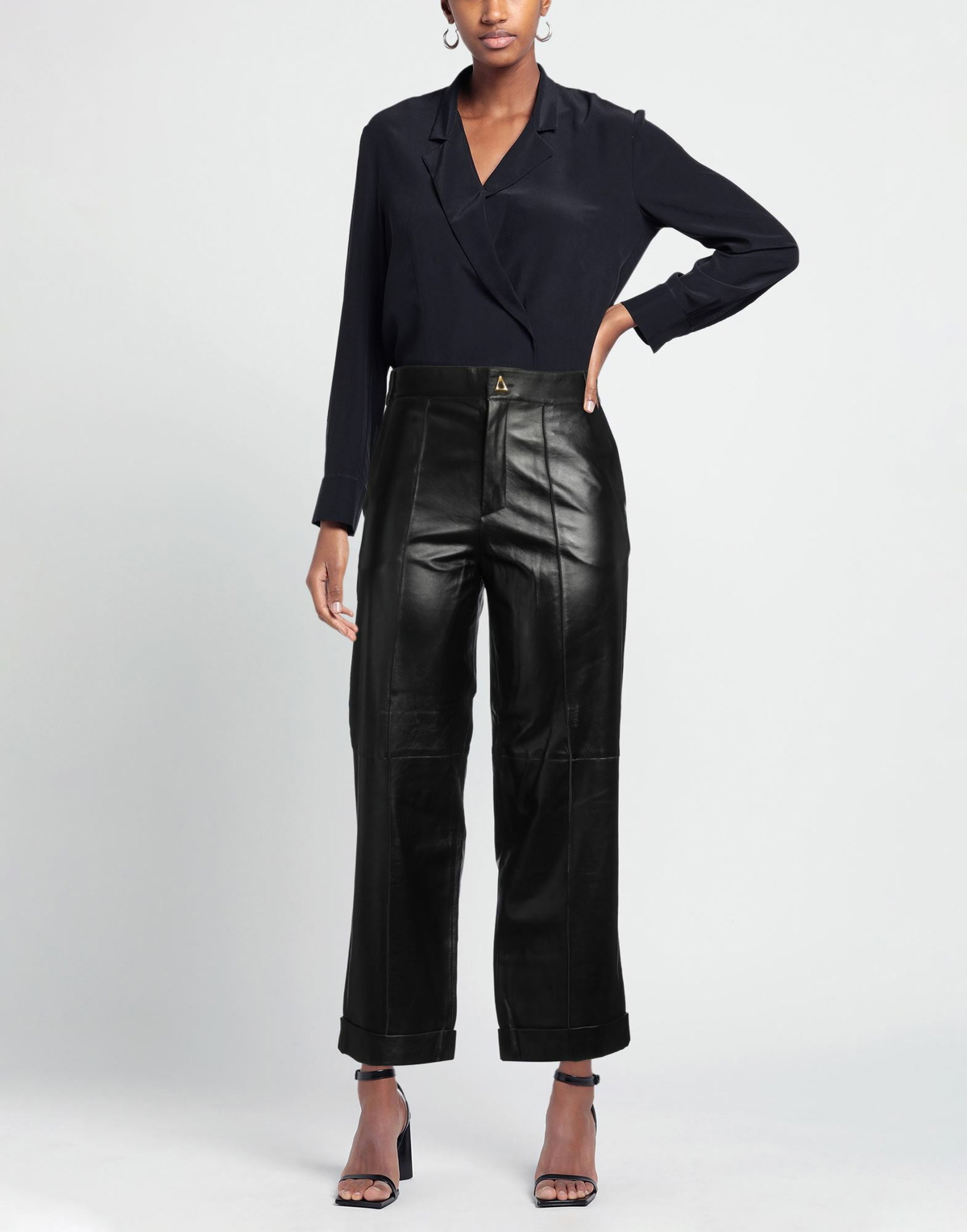 Aeron Womens Pants in Black
