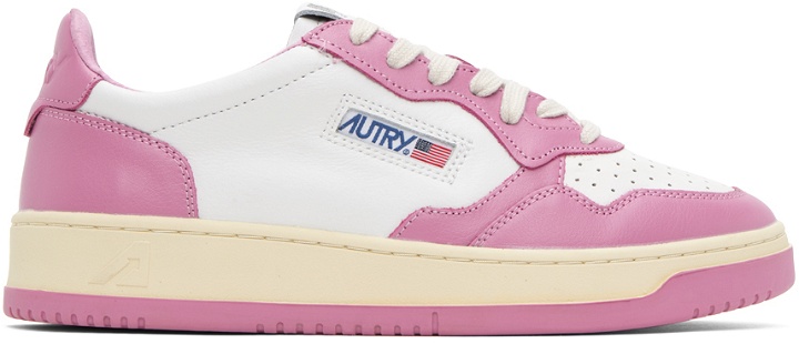 Photo: AUTRY White & Pink Medalist Low Sneakers