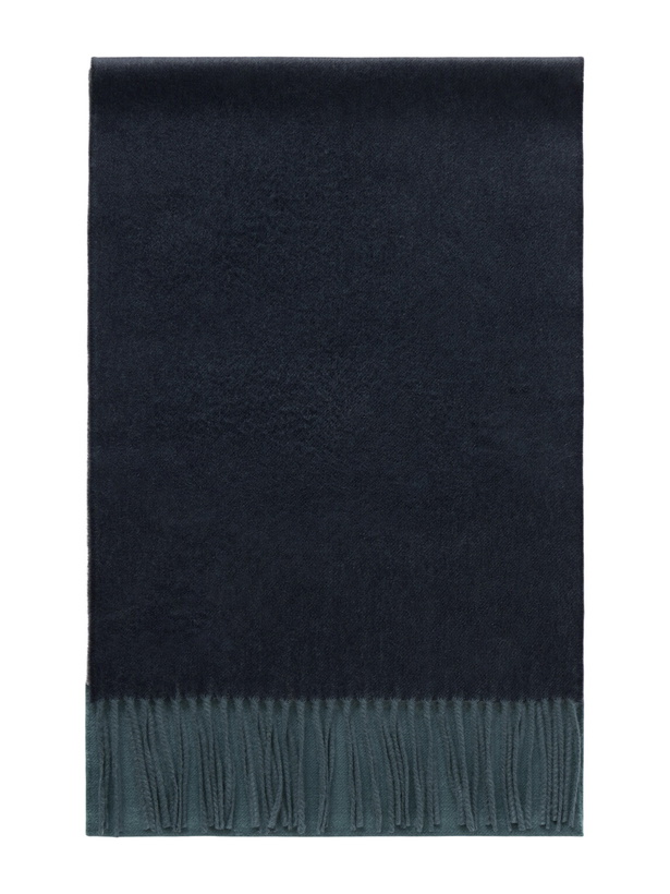 Photo: Johnstons of Elgin - Umbra Fringed Cashmere Scarf