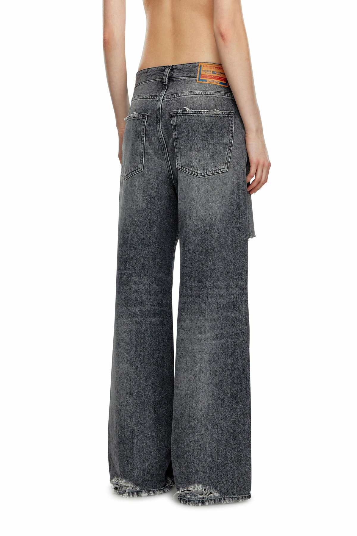 Diesel Relaxed Jeans - 1996 D-Sire - Jeans Womens in Black Diesel