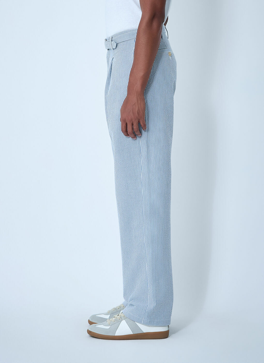 Noah Seersucker Belted Single-Pleat Pants