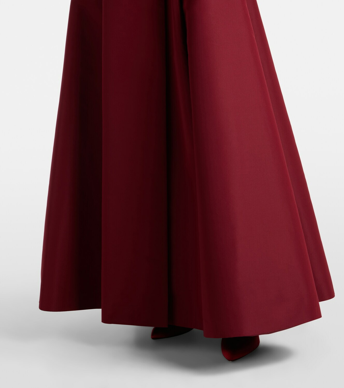 Carolina Herrera Belted silk gown